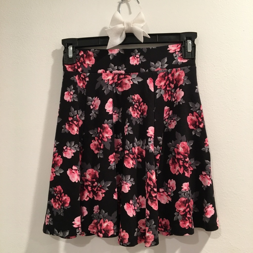 ☆H&M Skirt☆